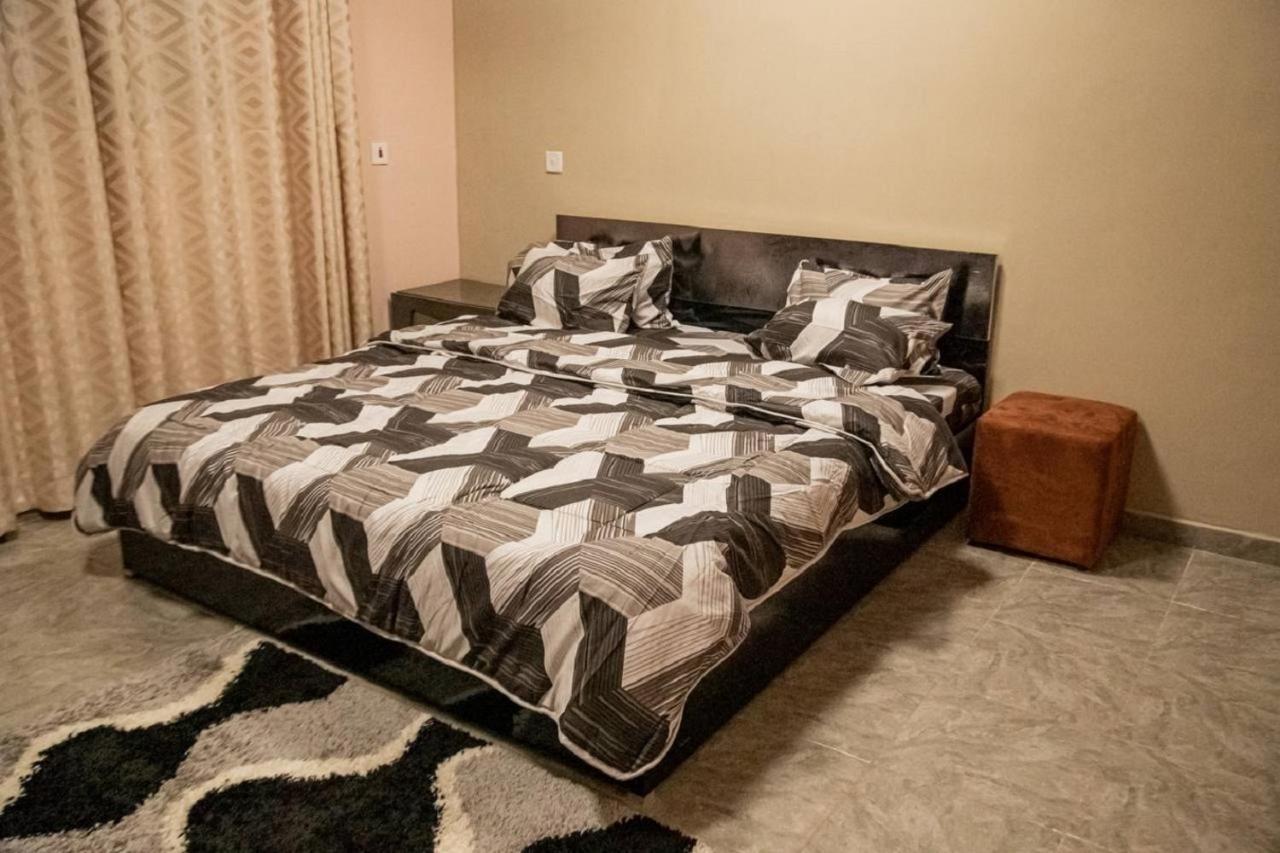 Bays Boutique Apartment Acra Exterior foto