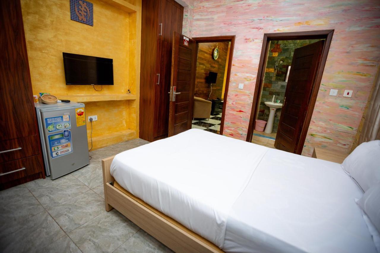 Bays Boutique Apartment Acra Exterior foto