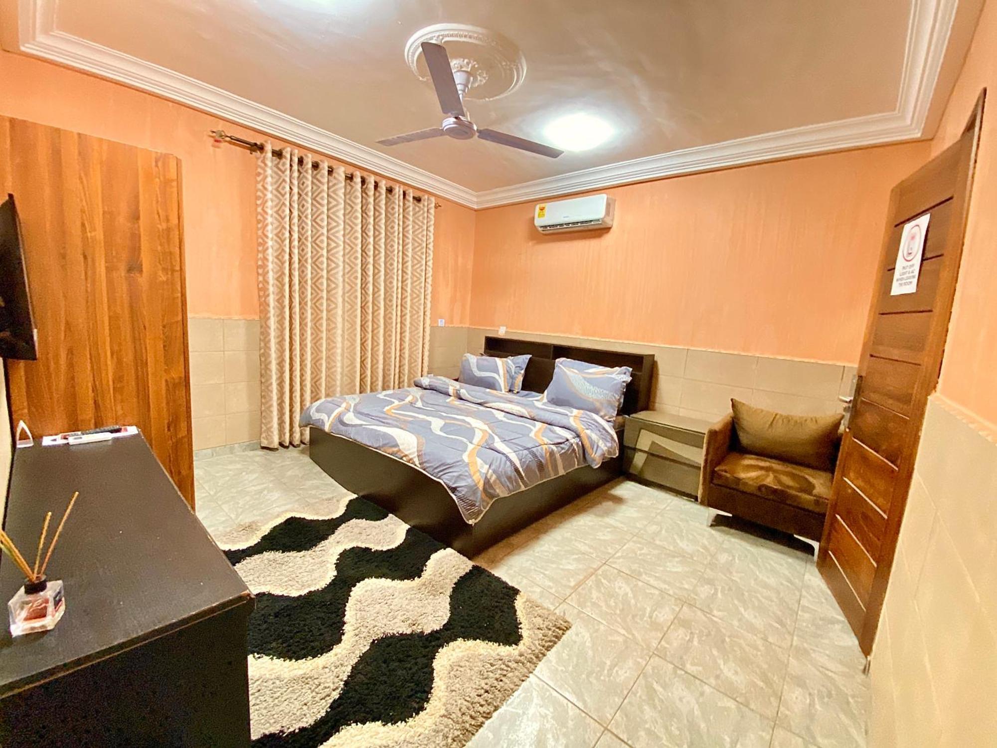 Bays Boutique Apartment Acra Exterior foto